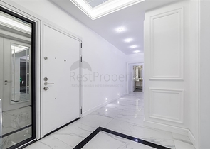 فلل فاخرة - مع اطلالة بحرية ساحرة في مركز الانيا 