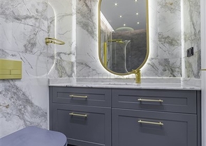 فلل فاخرة - مع اطلالة بحرية ساحرة في مركز الانيا 