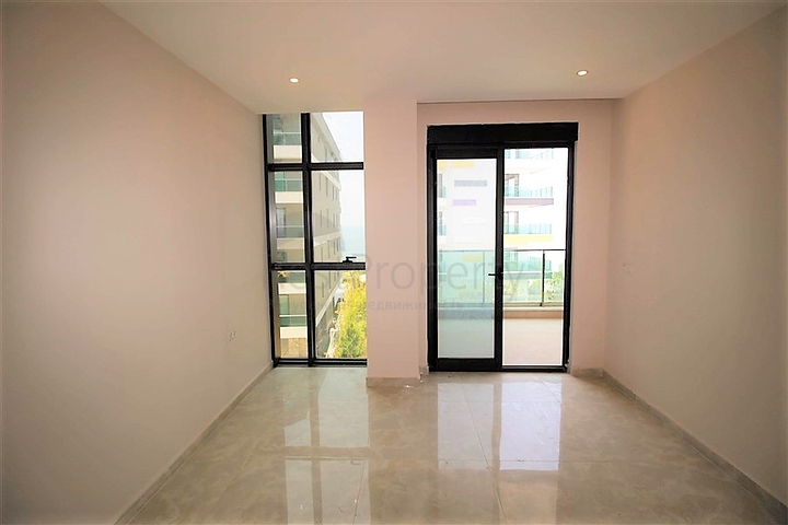 اطلالة بحر - شقة غرفة وصالة ضمن مجمع في كارجي جاك / الانيا 