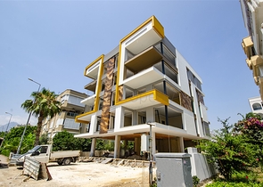 مشروع استثماري 150 متر من البحر مع أقساط بدون فوائد 