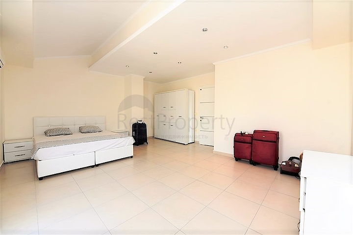 شقة  دوبلكس غرفتين وصالة مفروشة ضمن مجمع خمس نجوم في افسلار / الانيا 