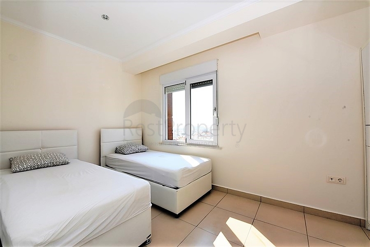 شقة  دوبلكس غرفتين وصالة مفروشة ضمن مجمع خمس نجوم في افسلار / الانيا 