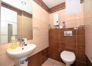 شقة  دوبلكس غرفتين وصالة مفروشة ضمن مجمع خمس نجوم في افسلار / الانيا 