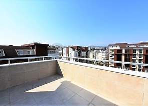 شقة  دوبلكس غرفتين وصالة مفروشة ضمن مجمع خمس نجوم في افسلار / الانيا 