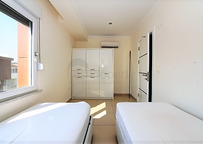 شقة  دوبلكس غرفتين وصالة مفروشة ضمن مجمع خمس نجوم في افسلار / الانيا 