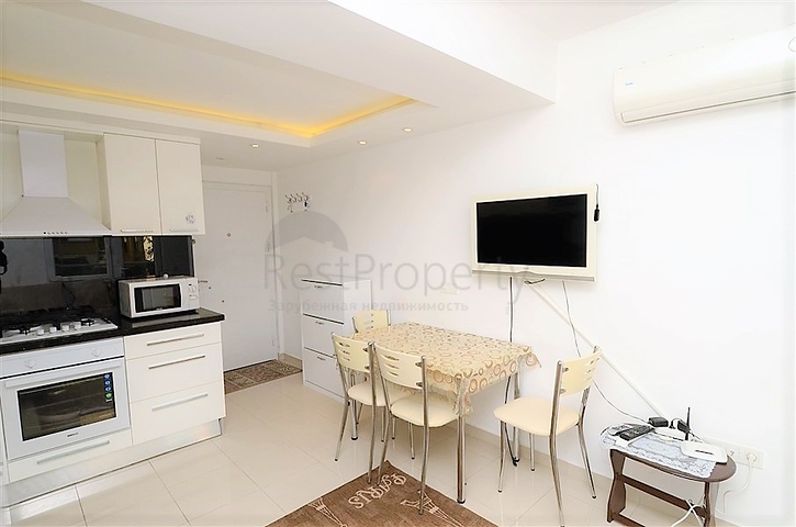 شقة غرفة وصالة مفروشة - ضمن مركز مدينة الانيا 