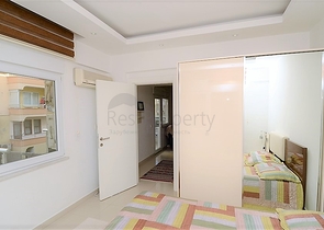 شقة غرفة وصالة مفروشة - ضمن مركز مدينة الانيا 