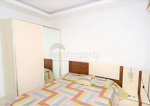 شقة غرفة وصالة مفروشة - ضمن مركز مدينة الانيا 