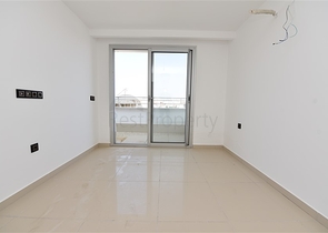 دوبلكس عائلية من تصميم اربع غرف وصالة ضمن مجمع حديث في كاستل / الانيا 