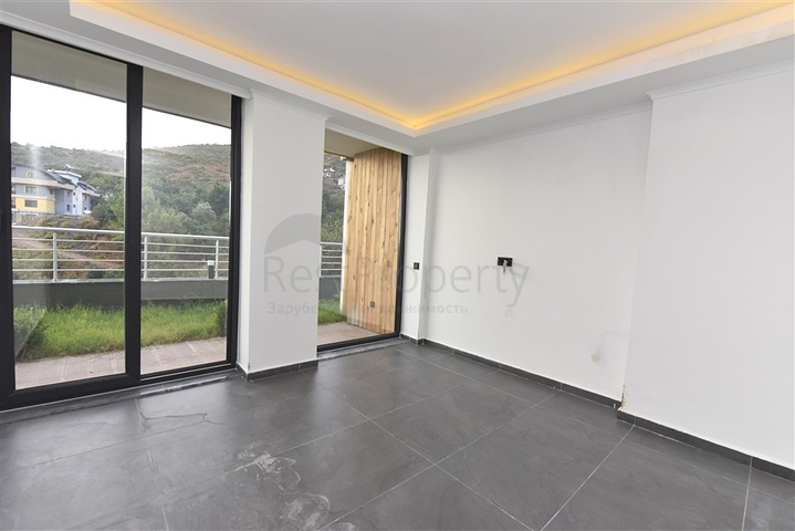 فلل حديثة - ملائمة للحصول على الجنسية التركية - في الانيا 