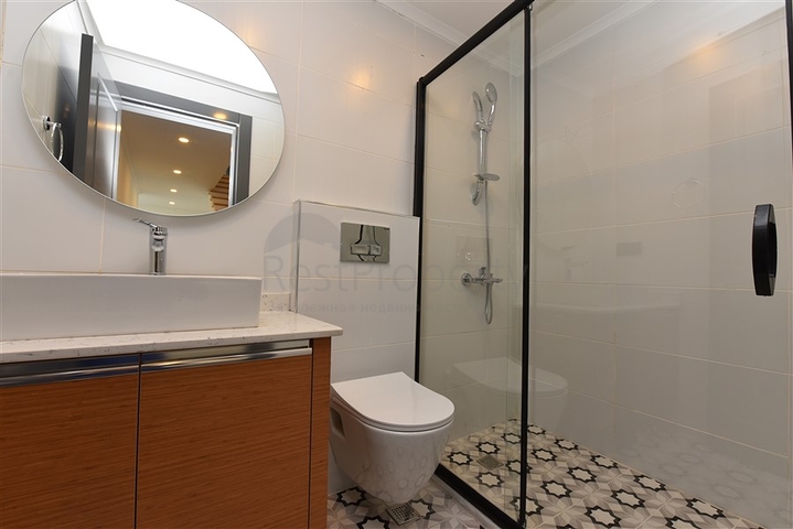 فلل حديثة - ملائمة للحصول على الجنسية التركية - في الانيا 