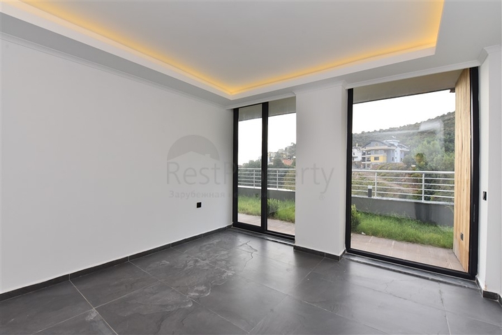 فلل حديثة - ملائمة للحصول على الجنسية التركية - في الانيا 