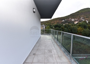 فلل حديثة - ملائمة للحصول على الجنسية التركية - في الانيا 