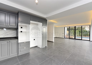 فلل حديثة - ملائمة للحصول على الجنسية التركية - في الانيا 