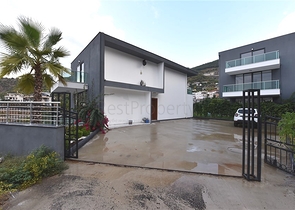 فلل حديثة - ملائمة للحصول على الجنسية التركية - في الانيا 