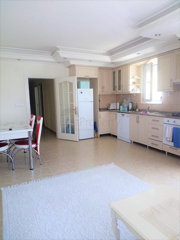 شقة غرفتين وصالة مفروشة ضمن مجمع سكني في مهوتلار / الانيا 