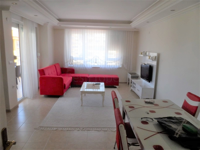 شقة غرفتين وصالة مفروشة ضمن مجمع سكني في مهوتلار / الانيا 