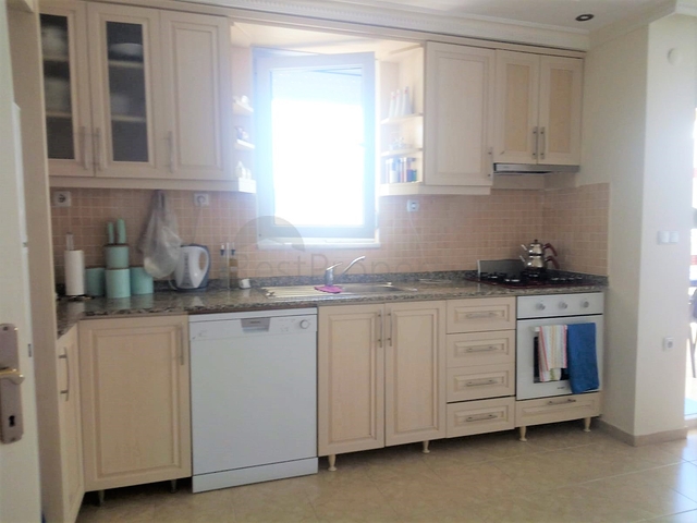 شقة غرفتين وصالة مفروشة ضمن مجمع سكني في مهوتلار / الانيا 