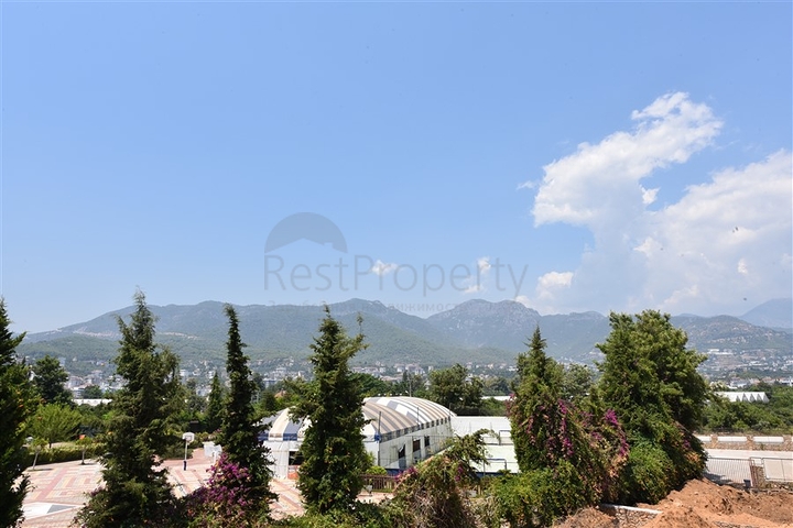 فرصة ذهبية - شقة عائلية ضمن مجمع حديث في منطقة اوبا 