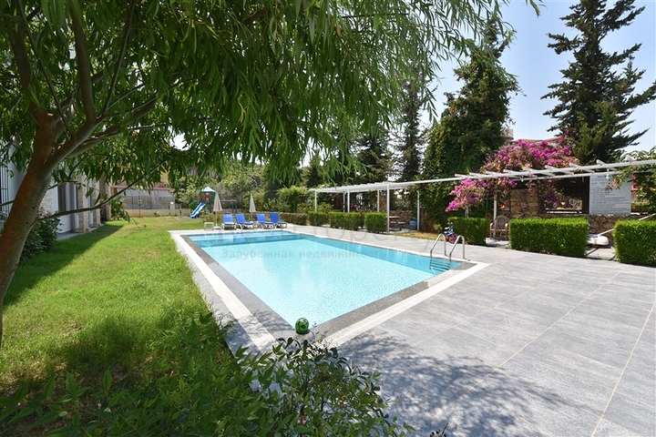 فرصة ذهبية - شقة عائلية ضمن مجمع حديث في منطقة اوبا 