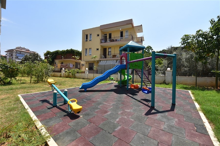 فرصة ذهبية - شقة عائلية ضمن مجمع حديث في منطقة اوبا 