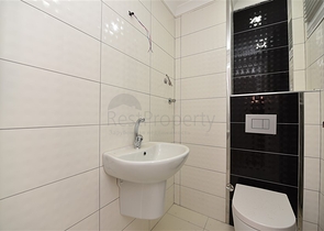 فرصة ذهبية - شقة عائلية ضمن مجمع حديث في منطقة اوبا 