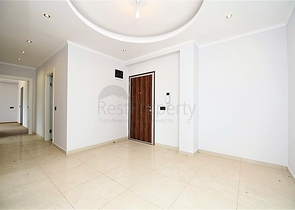 فرصة ذهبية - شقة عائلية ضمن مجمع حديث في منطقة اوبا 