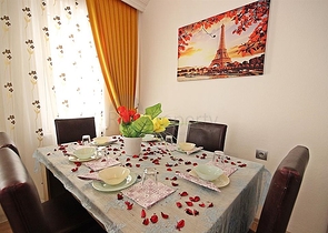 غرفتين وصالة باطلالة بحرية في الانيا - سعر مميز 