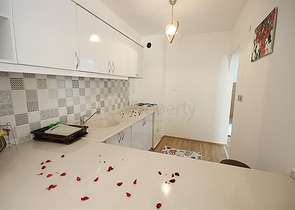 غرفتين وصالة باطلالة بحرية في الانيا - سعر مميز 