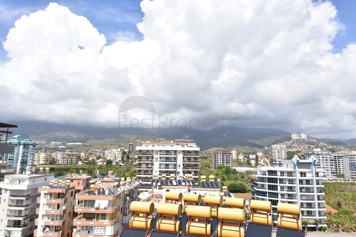 على مسافة 100 متر من البحر - دوبلكس فاخرة للبيع ضمن مجمع في مهموتلار / الانيا 