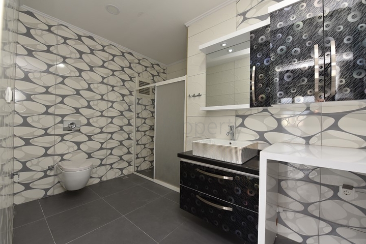 على مسافة 100 متر من البحر - دوبلكس فاخرة للبيع ضمن مجمع في مهموتلار / الانيا 