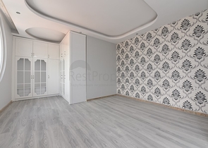 على مسافة 100 متر من البحر - دوبلكس فاخرة للبيع ضمن مجمع في مهموتلار / الانيا 