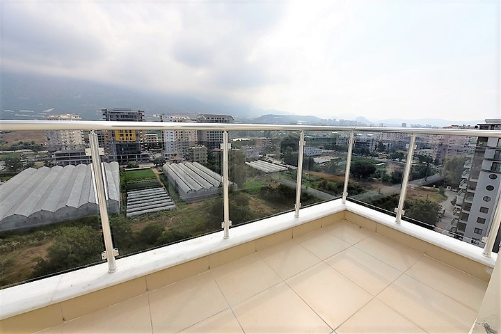 دوبلكس اربع غرف وصالة باطلالة بحرية ساحرة في مهموتلار / الانيا 