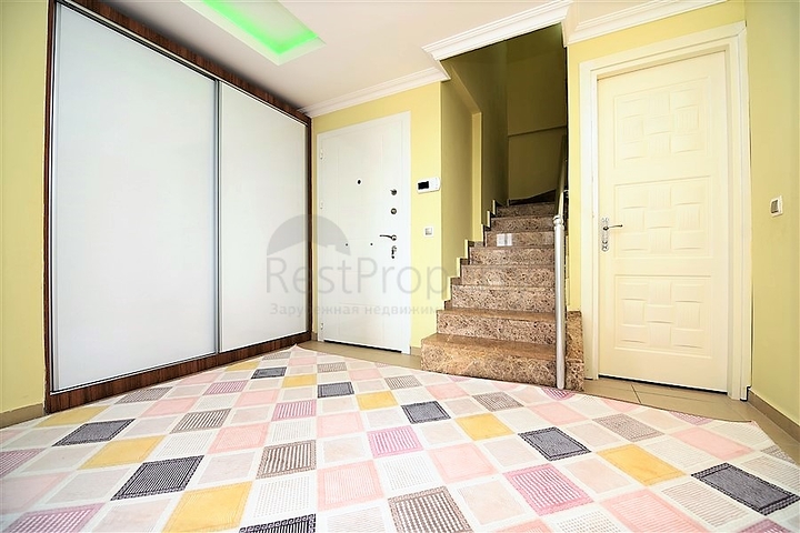 دوبلكس اربع غرف وصالة باطلالة بحرية ساحرة في مهموتلار / الانيا 