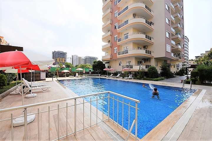 دوبلكس اربع غرف وصالة باطلالة بحرية ساحرة في مهموتلار / الانيا 