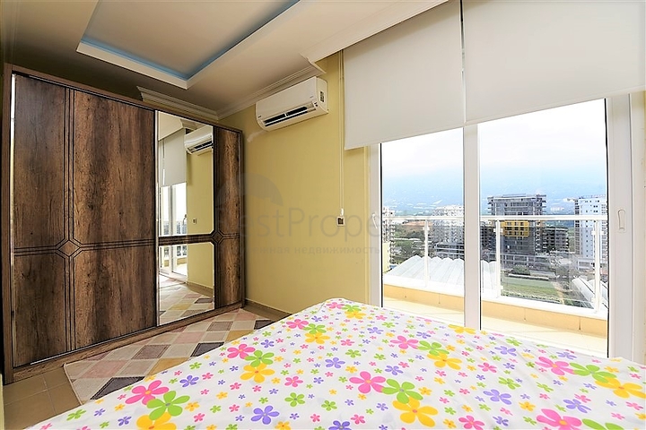 دوبلكس اربع غرف وصالة باطلالة بحرية ساحرة في مهموتلار / الانيا 