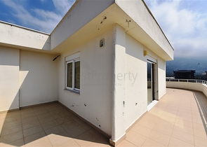 دوبلكس اربع غرف وصالة باطلالة بحرية ساحرة في مهموتلار / الانيا 