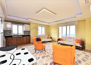 دوبلكس اربع غرف وصالة باطلالة بحرية ساحرة في مهموتلار / الانيا 