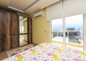 دوبلكس اربع غرف وصالة باطلالة بحرية ساحرة في مهموتلار / الانيا 