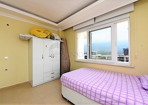 دوبلكس اربع غرف وصالة باطلالة بحرية ساحرة في مهموتلار / الانيا 