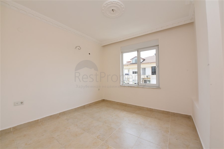 دوبلكس اربع غرف وصالة في منطقة مركزية في الانيا 