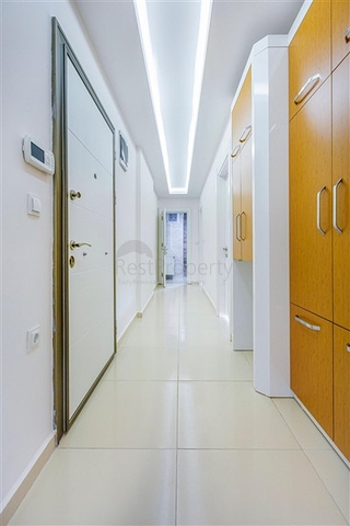 شقة عائلية بسعر مميز ضمن مجمع حديث في مهموتلار / الانيا 