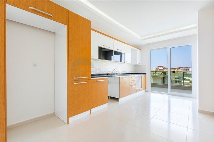 شقة عائلية بسعر مميز ضمن مجمع حديث في مهموتلار / الانيا 