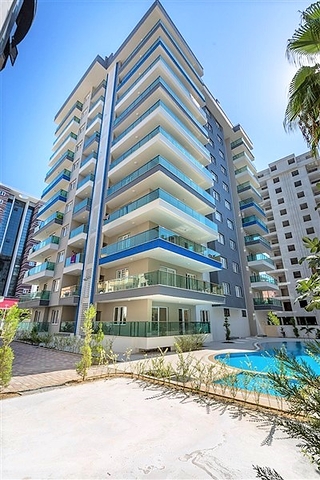 شقة عائلية بسعر مميز ضمن مجمع حديث في مهموتلار / الانيا 