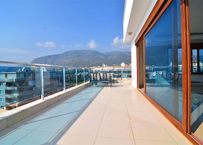 دوبلكس مفروشة من تصميم اربع غرف وصالة في مهموتلار / الانيا 