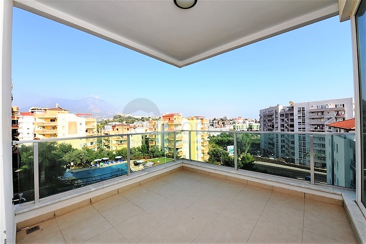 شقة غرفتين وصالة ضمن مجمع مميز بخدمات فاخرة في توسمور / الانيا 