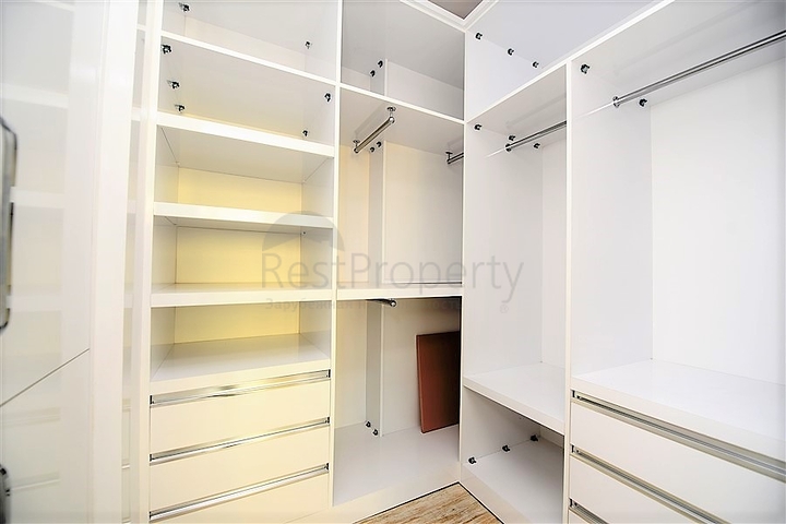 شقة غرفتين وصالة ضمن مجمع مميز بخدمات فاخرة في توسمور / الانيا 