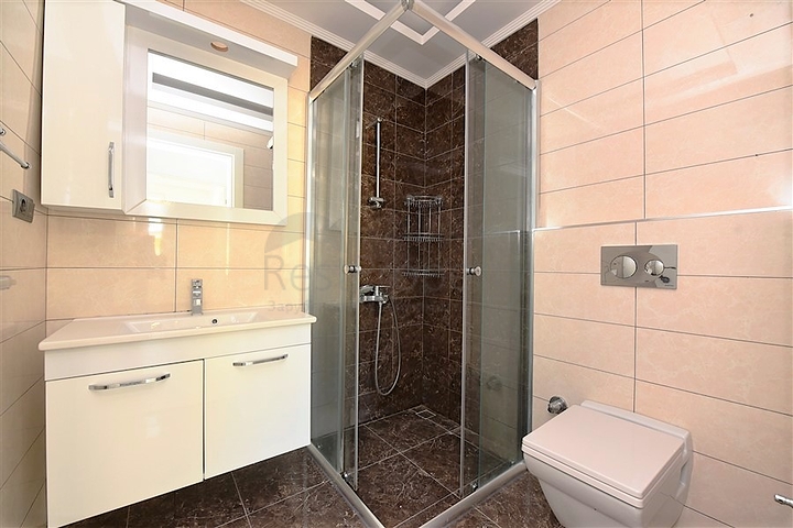 شقة غرفتين وصالة ضمن مجمع مميز بخدمات فاخرة في توسمور / الانيا 