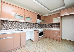 شقة غرفتين وصالة ضمن مجمع مميز بخدمات فاخرة في توسمور / الانيا 