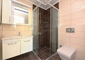 شقة غرفتين وصالة ضمن مجمع مميز بخدمات فاخرة في توسمور / الانيا 